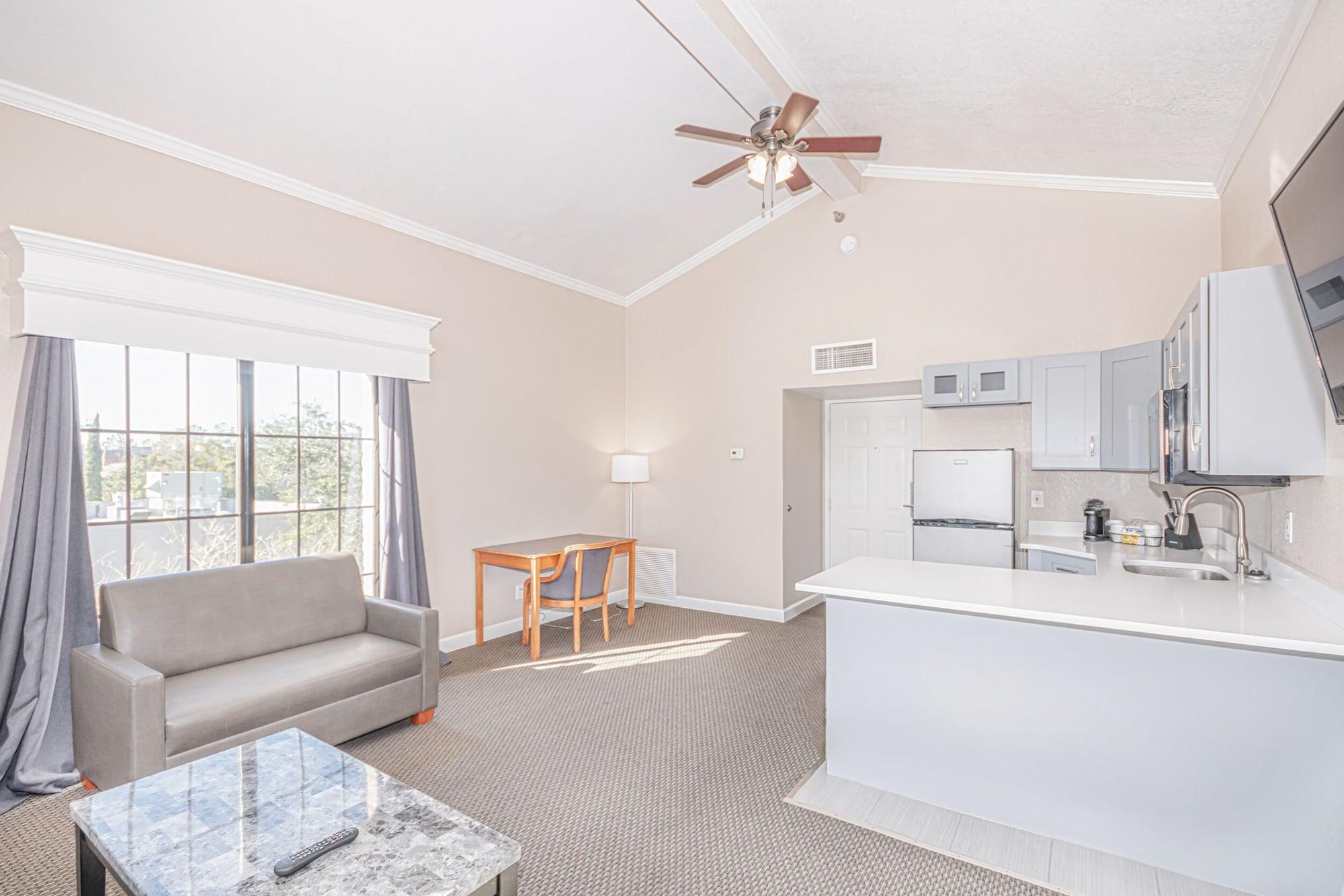 Casa Bella Inn & Suites Extended Stay Tallahassee Eksteriør bilde