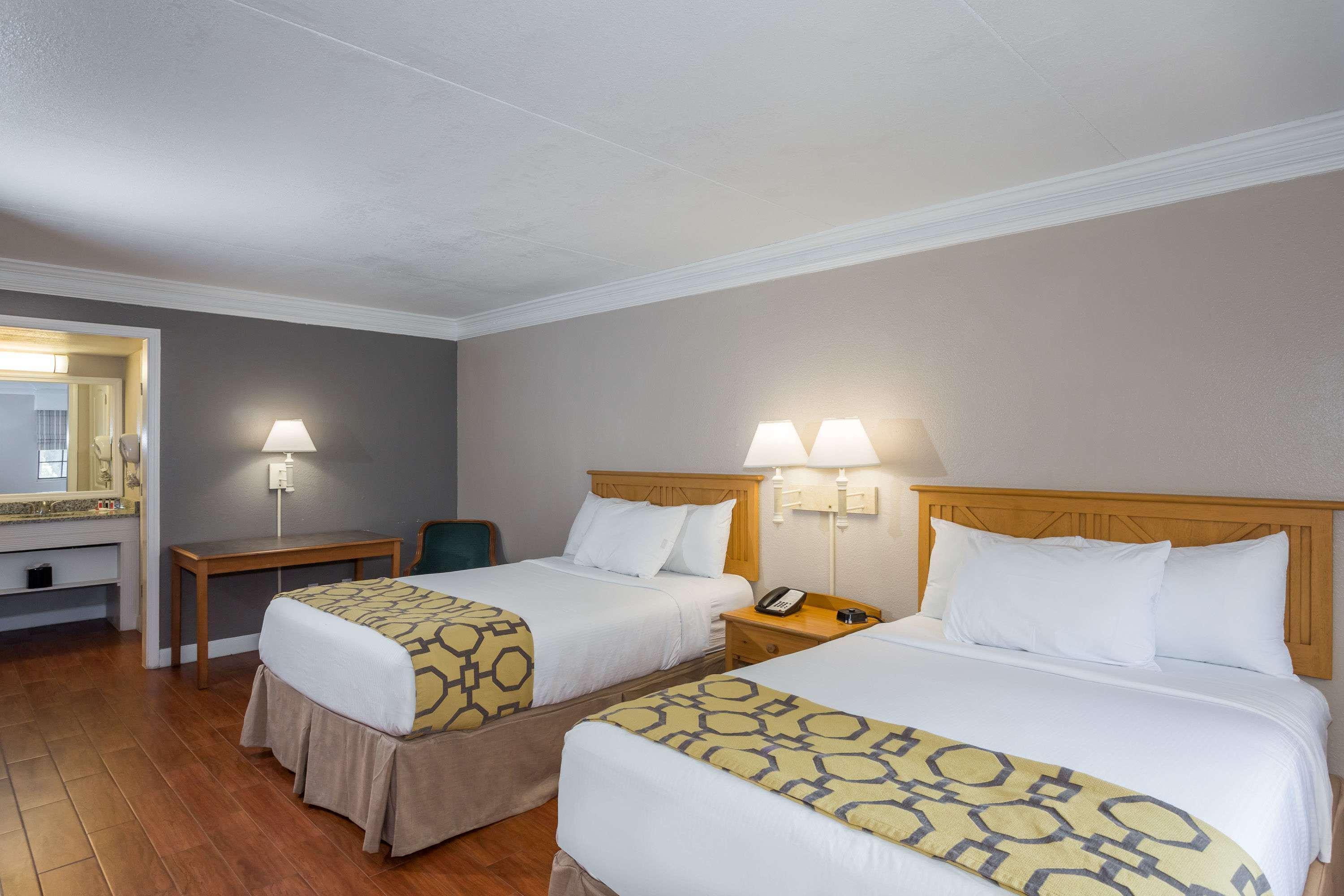 Casa Bella Inn & Suites Extended Stay Tallahassee Eksteriør bilde