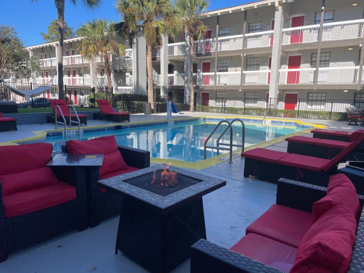 Casa Bella Inn & Suites Extended Stay Tallahassee Eksteriør bilde